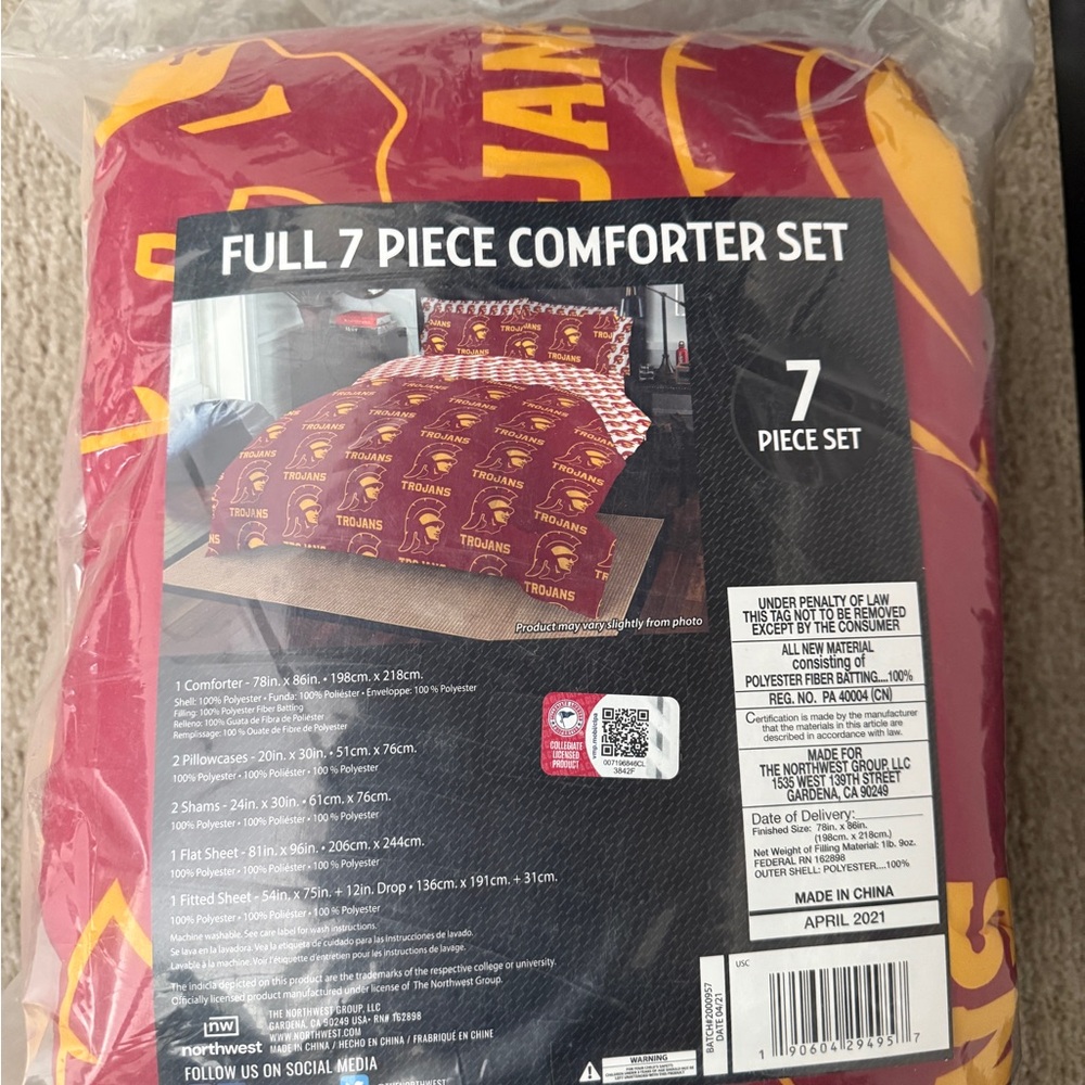 USC Trojans Red and Gold Comforter Set for Bedding Enthusiasts